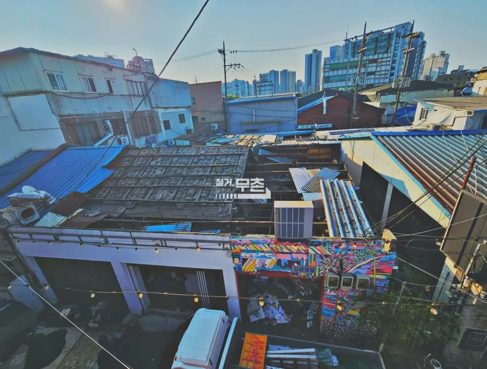 영등포구 80평 갤러리 내부 철거 현장 (13)