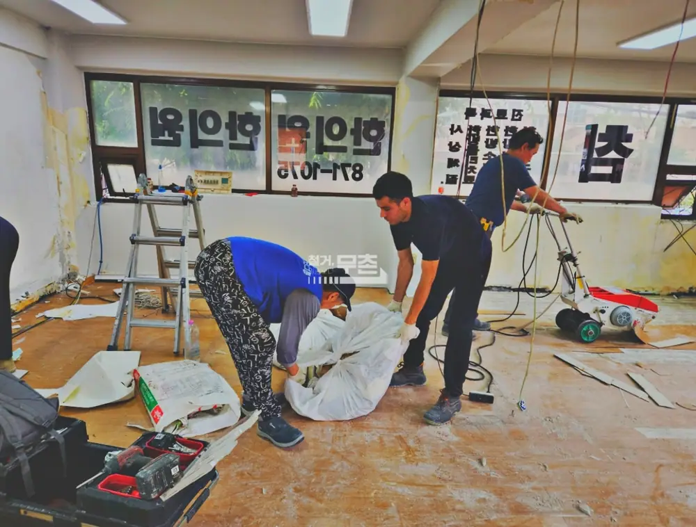 의정부 20평 한의원 원상복구 철거 현장 (3)
